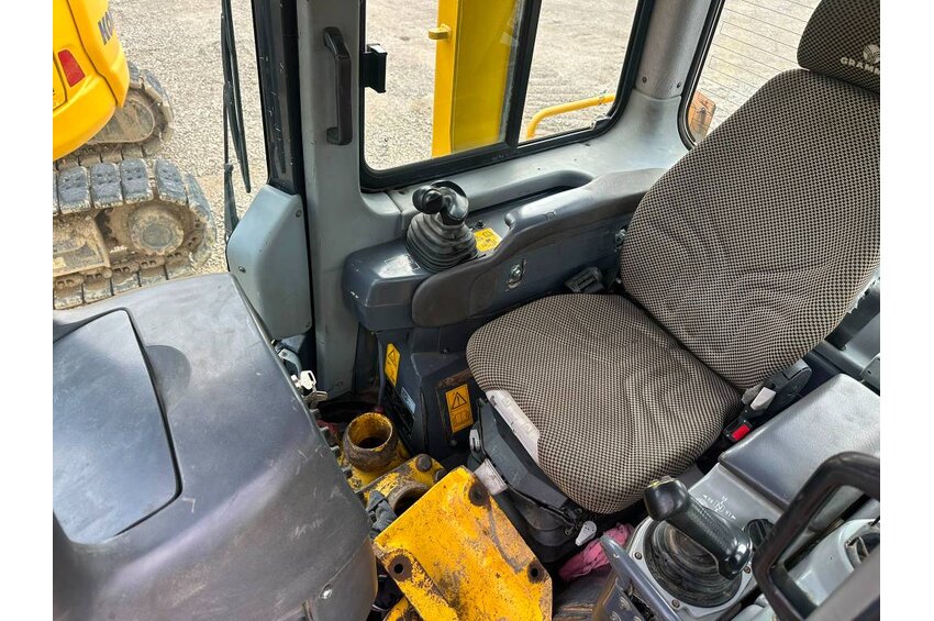 D 65 PX-15 E0