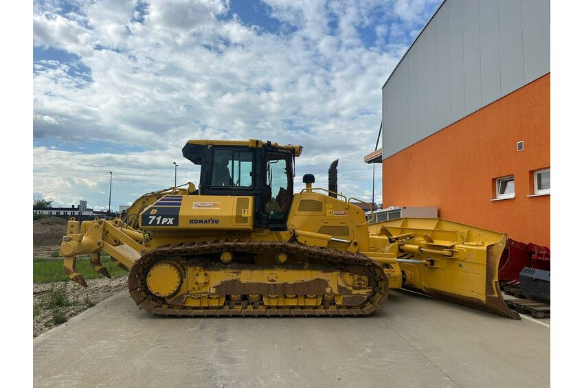 D 71PX-24 E0