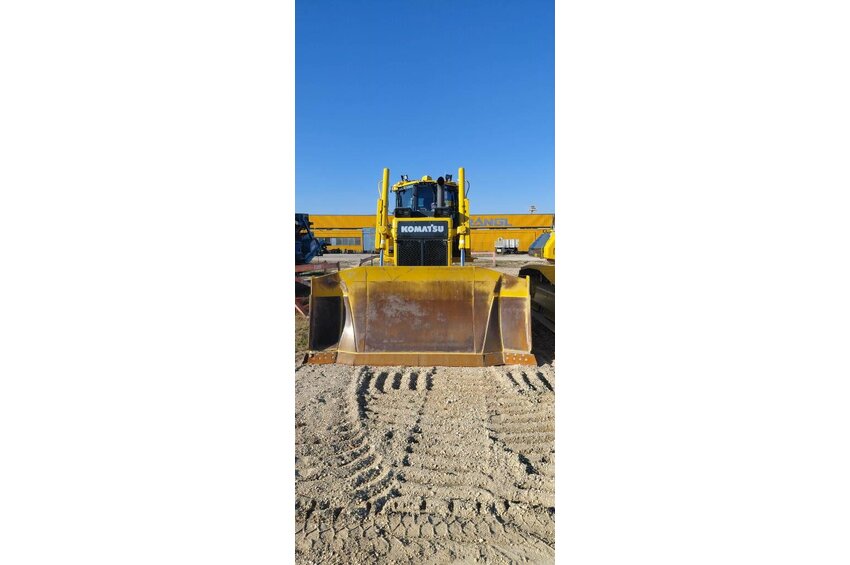 D65EXi