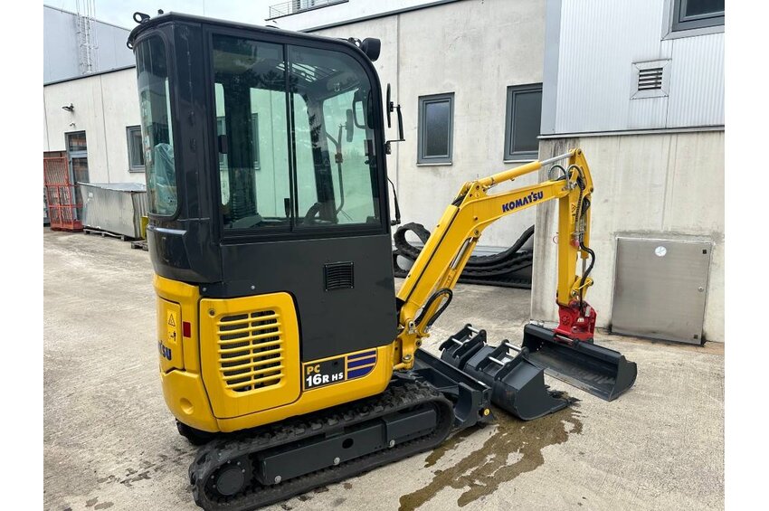 PC 16 R-3HS
