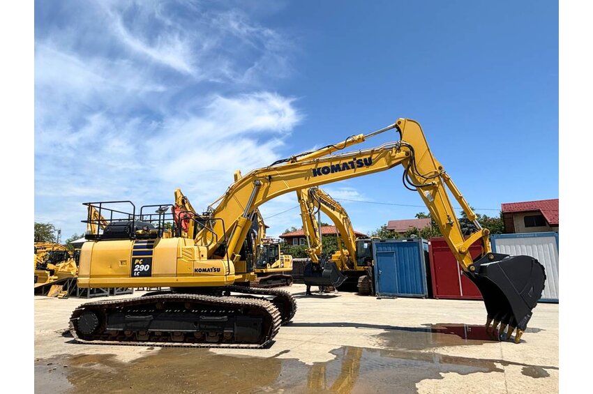 PC290LC-11E0