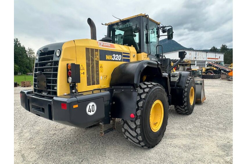 WA 320-7