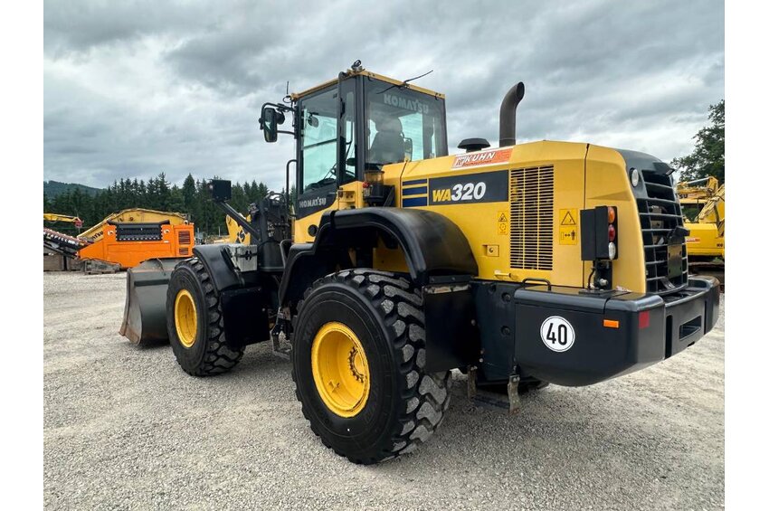 WA 320-7