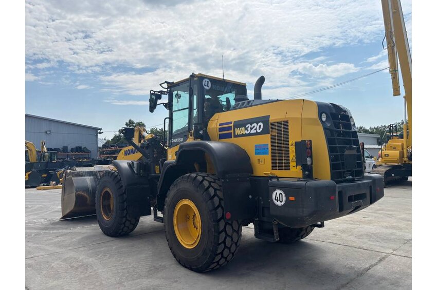 WA 320-8