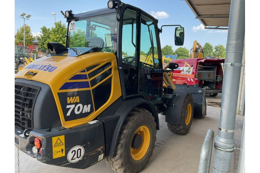 WA 70 M-8