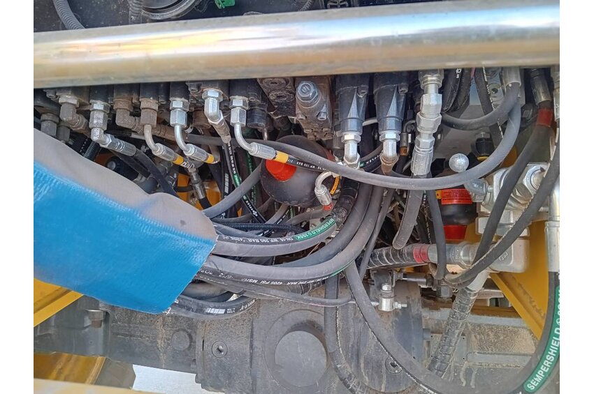WB 97 S-8