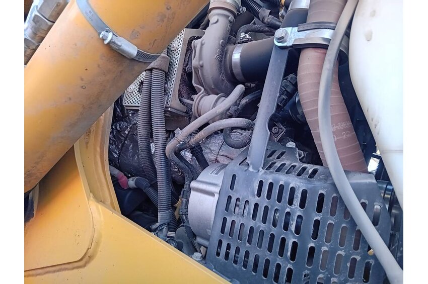 WB 97 S-8